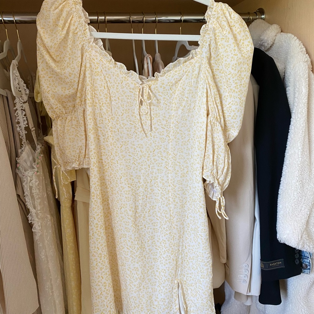 Yellow Floral Puff Sleeve Dress